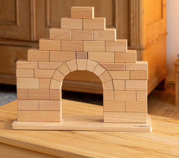 Römische Brücke - das kosmische Montessori-Material zum Bogenbau – Bild 4