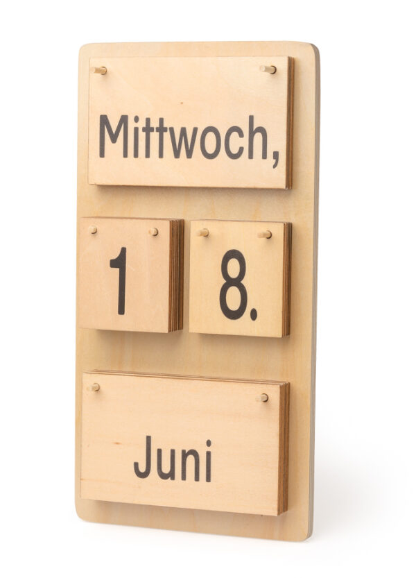 Montessori Dauerkalender aus Holz