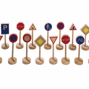 15 Verkehrszeichen aus Holz